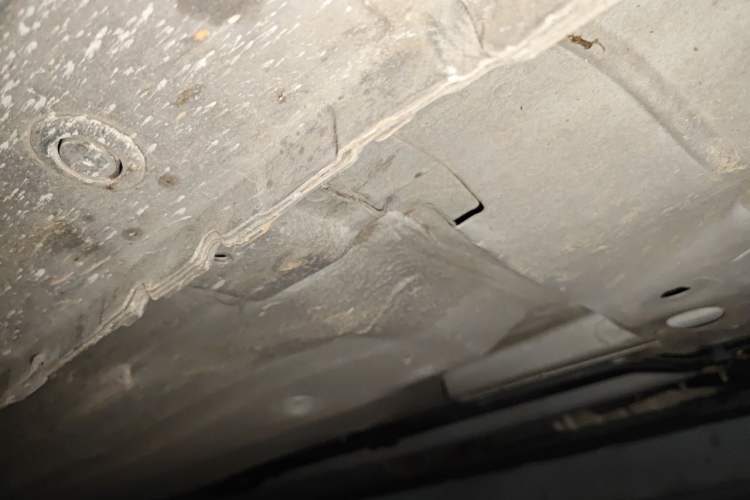 Used Nissan Tiida 2011 1.6L Manual Smart Version Chassis Front Right