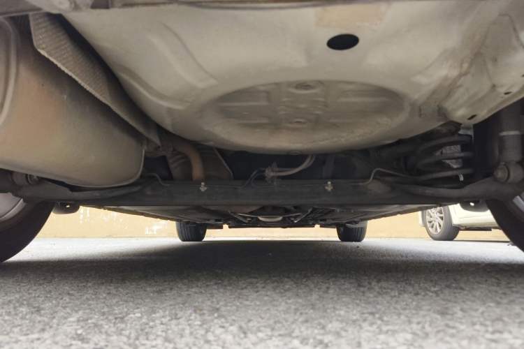 Used Nissan Tiida 2011 1.6L CVT Smart Version Chassis Rear
