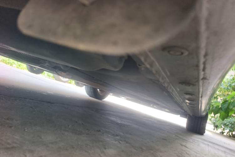 Used Nissan Tiida 2011 1.6L CVT Luxury Edition Chassis Rear Right