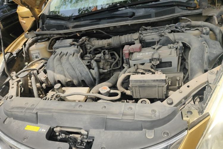 Used Nissan Tiida 2011 1.6L Manual Comfort Edition Engine Bay