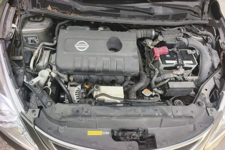 Used Nissan Tiida 2011 1.6L CVT Luxury Edition Engine Bay