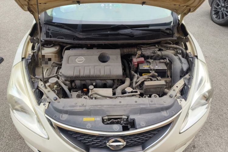 Used Nissan Tiida 2011 1.6L CVT Smart Version Engine Bay