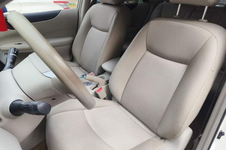 Used Nissan Tiida 2011 1.6L CVT Smart Version Left Front Seat