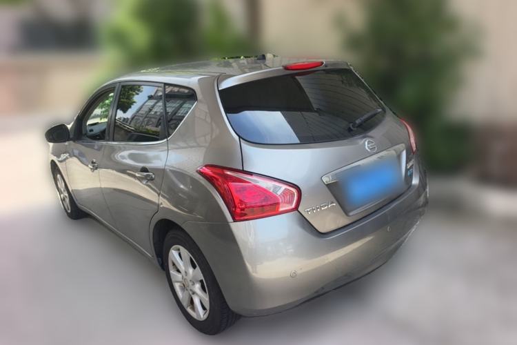 Used Nissan Tiida 2011 1.6L CVT Luxury Edition Rear Left 45 Deg