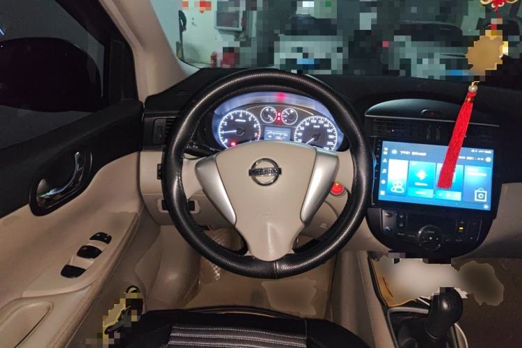 Used Nissan Tiida 2011 1.6L Manual Smart Version Steering Wheel