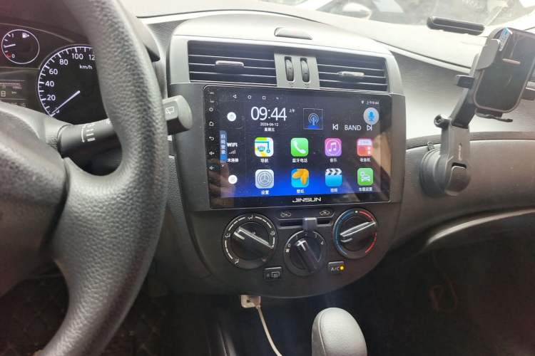 Used Nissan Tiida 2011 1.6L CVT Comfort Model Audio And AC Panel
