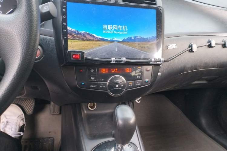 Used Nissan Tiida 2011 1.6L CVT Smart Version Audio And AC Panel