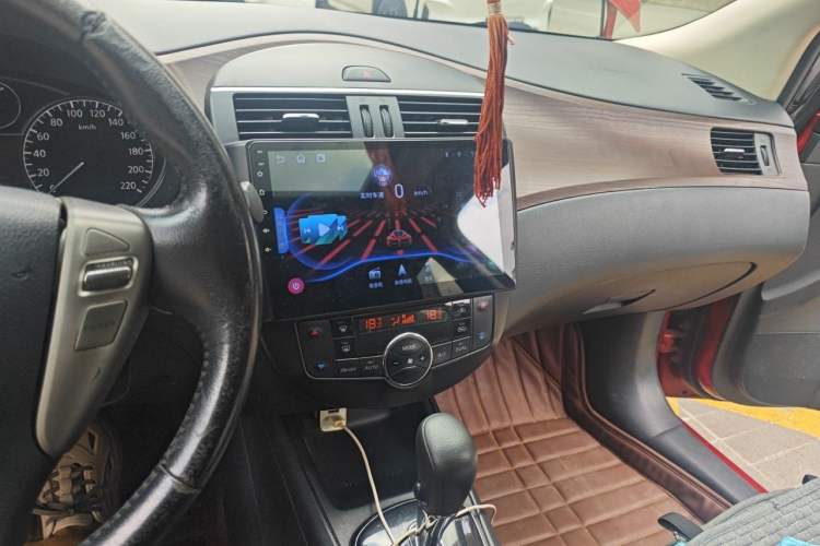 Used Nissan Tiida 2011 1.6L CVT Smart Version Audio And AC Panel