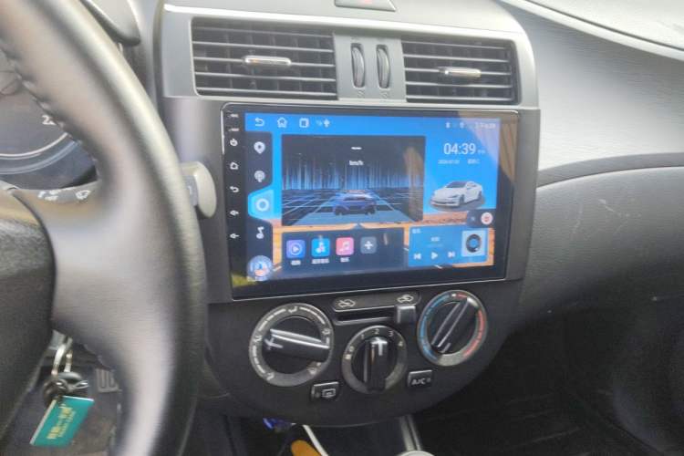Used Nissan Tiida 2011 1.6L CVT Comfort Model Audio And AC Panel
