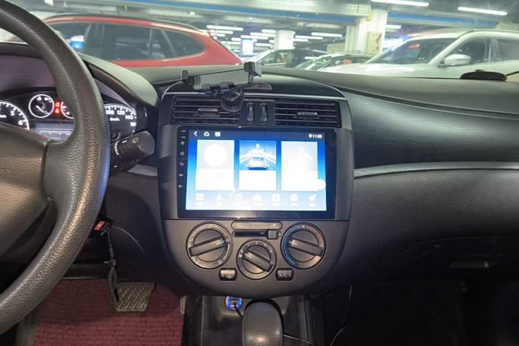 Used Nissan Tiida 2011 1.6L CVT Comfort Model Audio And AC Panel