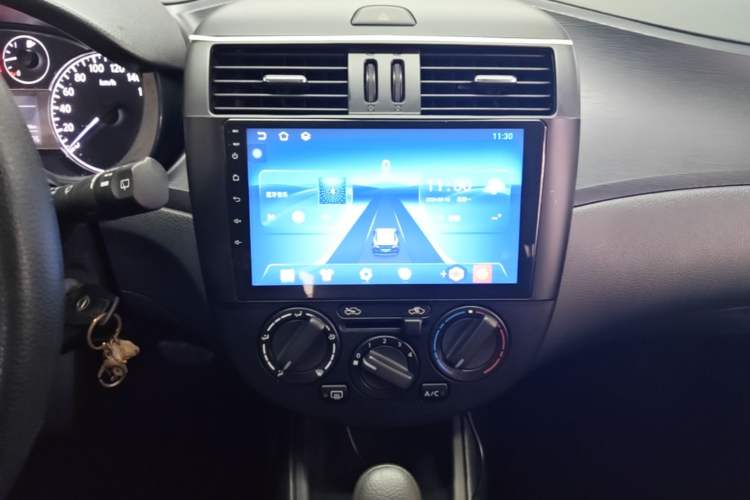 Used Nissan Tiida 2011 1.6L CVT Comfort Model Audio And AC Panel