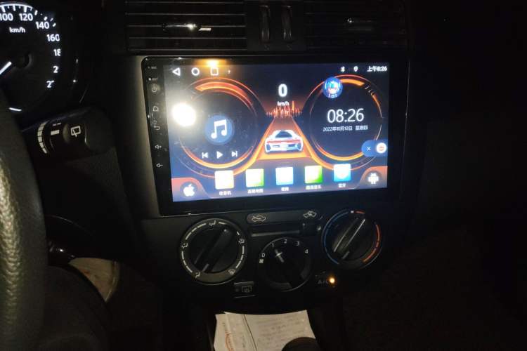 Used Nissan Tiida 2011 1.6L CVT Comfort Model Audio And AC Panel