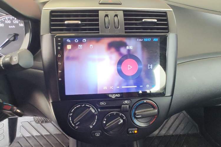 Used Nissan Tiida 2011 1.6L CVT Comfort Model Audio And AC Panel