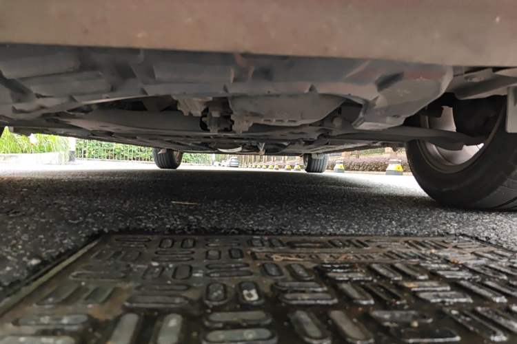Used Nissan Tiida 2011 1.6L CVT Smart Version Chassis Front