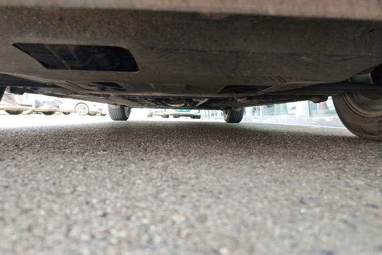 Used Nissan Tiida 2011 1.6L CVT Smart Version Chassis Front
