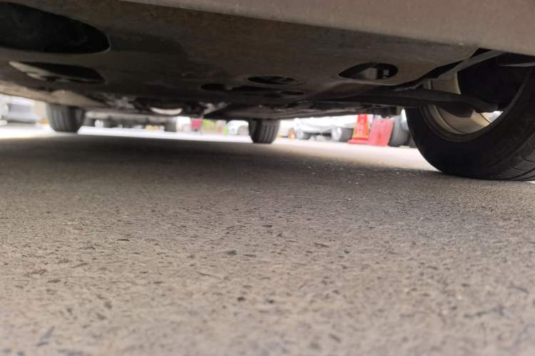 Used Nissan Tiida 2011 1.6L CVT Smart Version Chassis Front