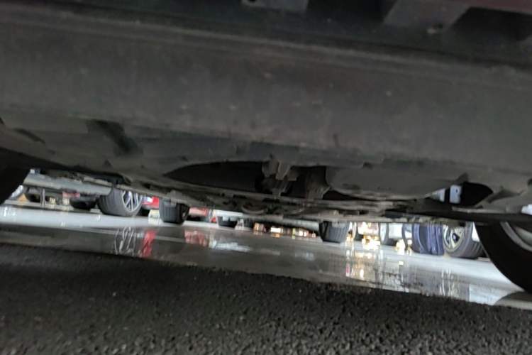 Used Nissan Tiida 2011 1.6L CVT Smart Version Chassis Front