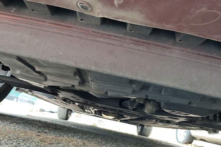 Used Nissan Tiida 2011 1.6L CVT Smart Version Chassis Front