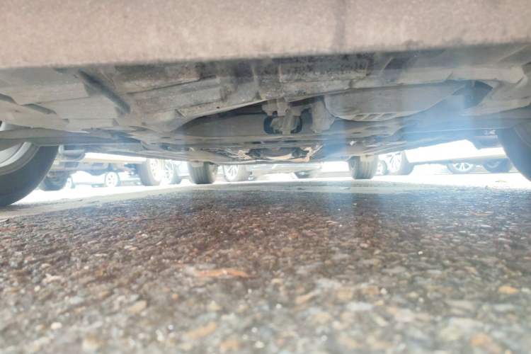 Used Nissan Tiida 2011 1.6L CVT Smart Version Chassis Front