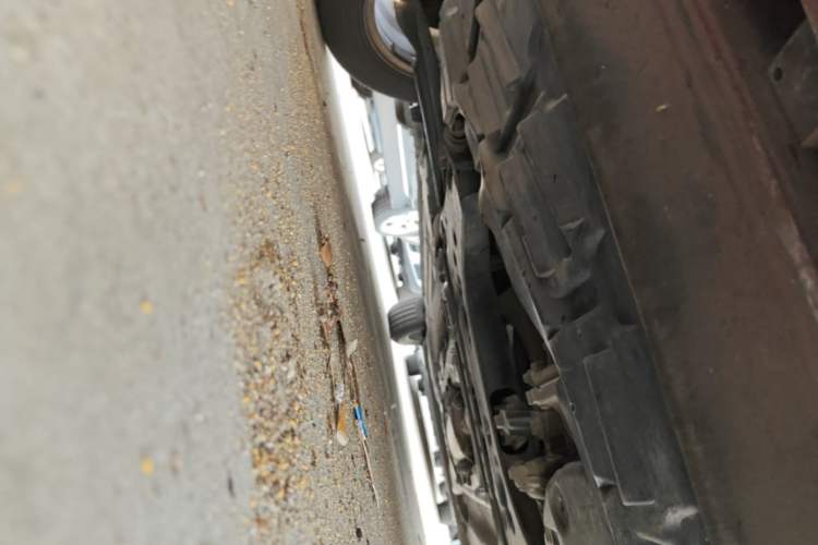 Used Nissan Tiida 2011 1.6L CVT Smart Version Chassis Front