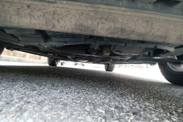 Used Nissan Tiida 2011 1.6L CVT Smart Version Chassis Front