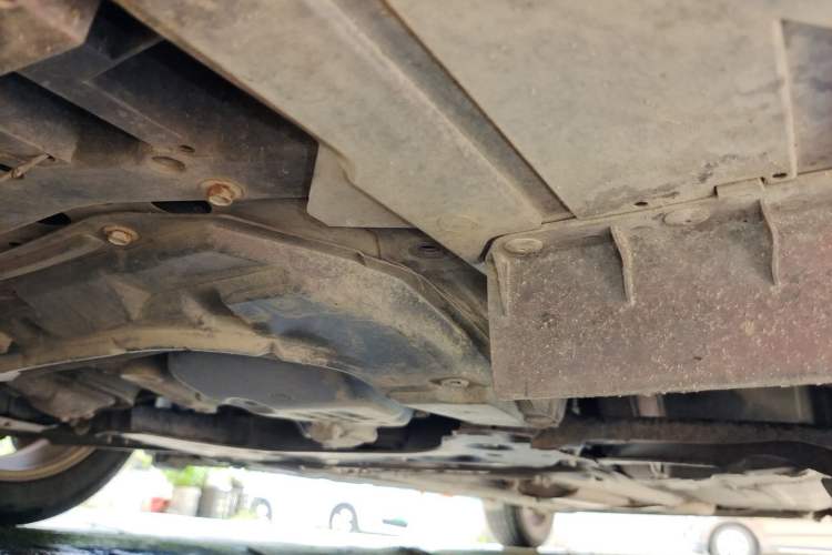 Used Nissan Tiida 2011 1.6L CVT Smart Version Chassis Front