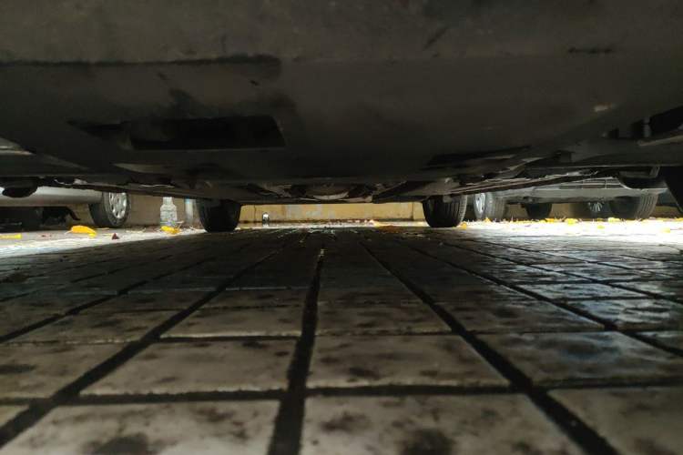 Used Nissan Tiida 2011 1.6L CVT Smart Version Chassis Front