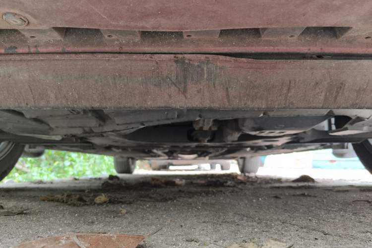 Used Nissan Tiida 2011 1.6L CVT Smart Version Chassis Front