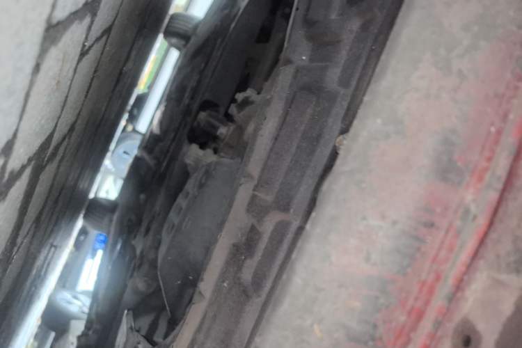 Used Nissan Tiida 2011 1.6L CVT Smart Version Chassis Front