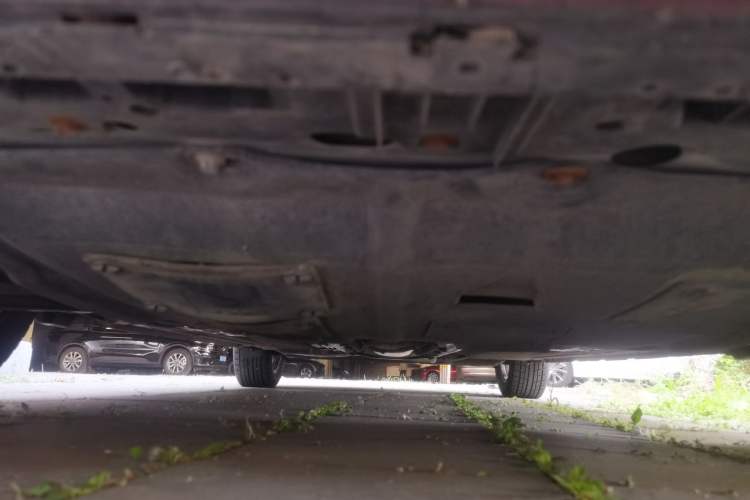 Used Nissan Tiida 2011 1.6L CVT Comfort Model Chassis Front
