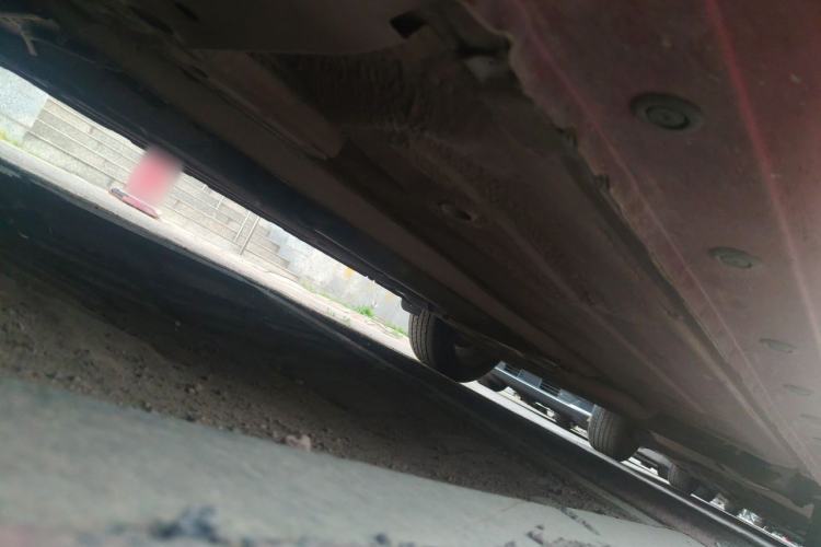 Used Nissan Tiida 2011 1.6L CVT Smart Version Chassis Front Left