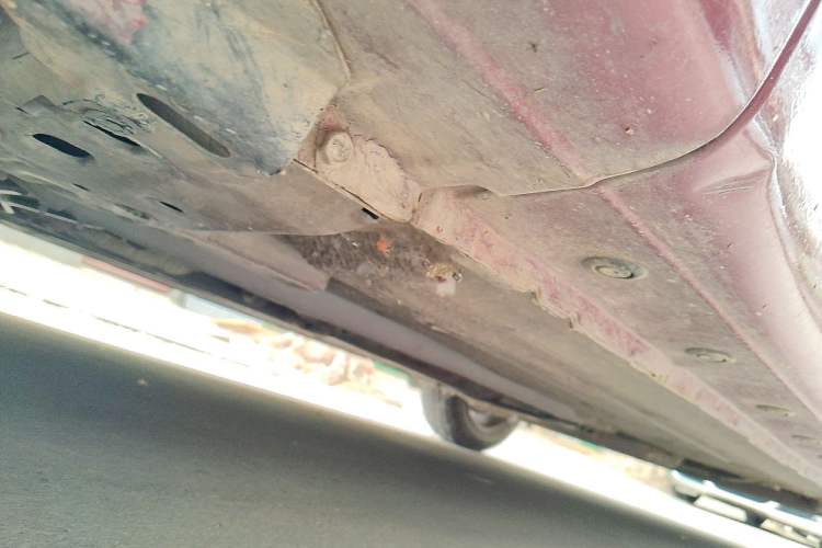 Used Nissan Tiida 2011 1.6L Manual Smart Version Chassis Front Left