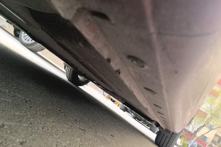 Used Nissan Tiida 2011 1.6L CVT Smart Version Chassis Front Left