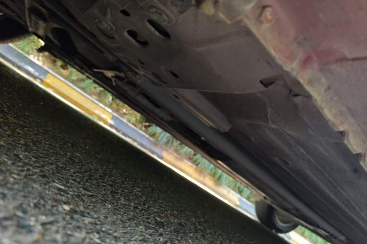 Used Nissan Tiida 2011 1.6L CVT Smart Version Chassis Front Left