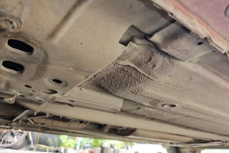 Used Nissan Tiida 2011 1.6L CVT Smart Version Chassis Front Left