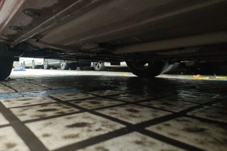 Used Nissan Tiida 2011 1.6L CVT Smart Version Chassis Front Left