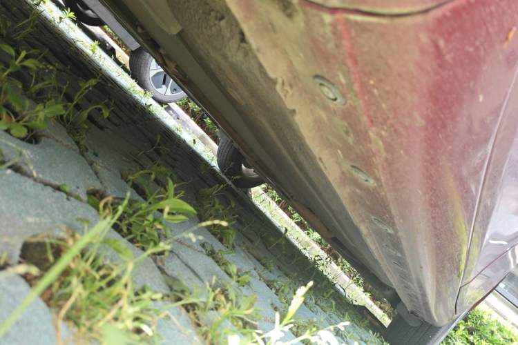 Used Nissan Tiida 2011 1.6L CVT Smart Version Chassis Front Left