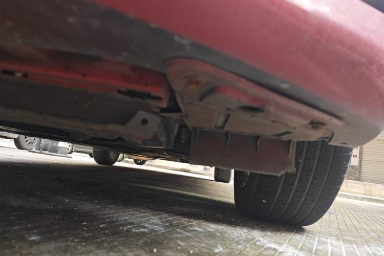Used Nissan Tiida 2011 1.6L CVT Comfort Model Chassis Front Left
