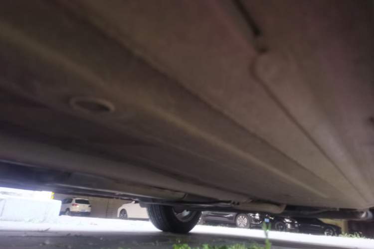 Used Nissan Tiida 2011 1.6L CVT Comfort Model Chassis Front Left