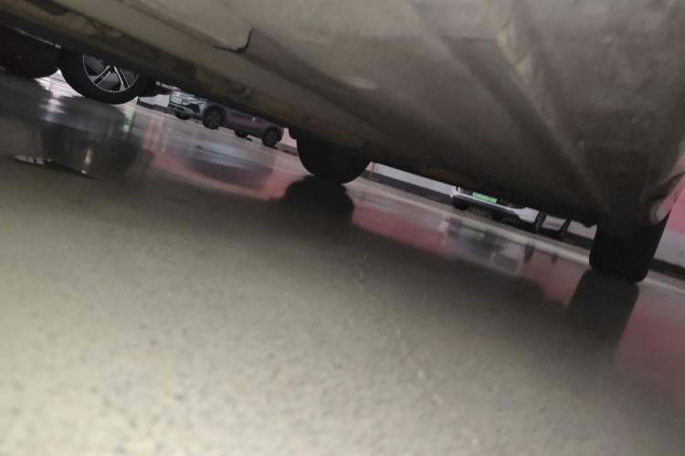 Used Nissan Tiida 2011 1.6L CVT Smart Version Chassis Front Left