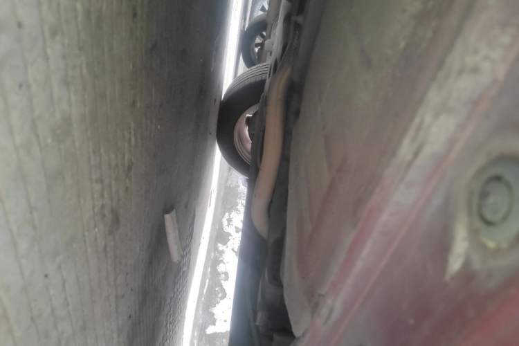 Used Nissan Tiida 2011 1.6L CVT Comfort Model Chassis Front Left