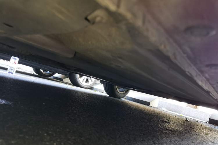 Used Nissan Tiida 2011 1.6L CVT Smart Version Chassis Front Left