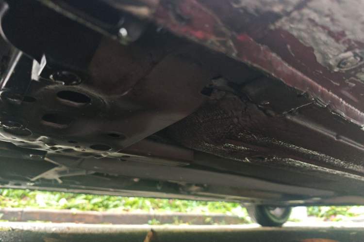 Used Nissan Tiida 2011 1.6L CVT Comfort Model Chassis Front Left