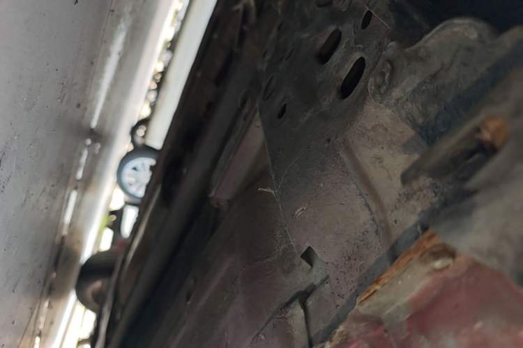 Used Nissan Tiida 2011 1.6L CVT Smart Version Chassis Front Left