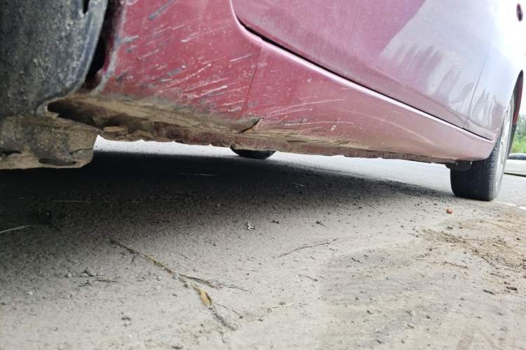 Used Nissan Tiida 2011 1.6L CVT Luxury Edition Chassis Front Left