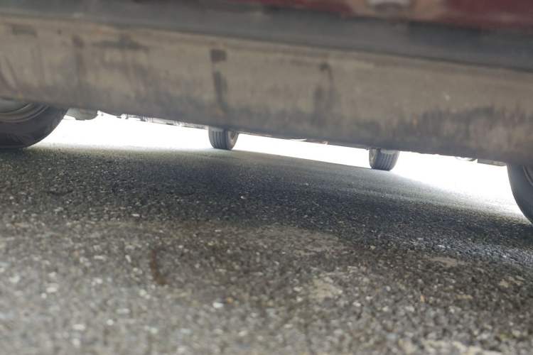 Used Nissan Tiida 2011 1.6L CVT Smart Version Chassis Front