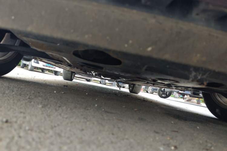 Used Nissan Tiida 2011 1.6L CVT Smart Version Chassis Front
