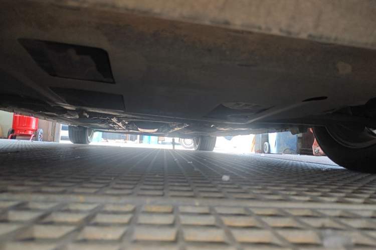 Used Nissan Tiida 2011 1.6L CVT Smart Version Chassis Front