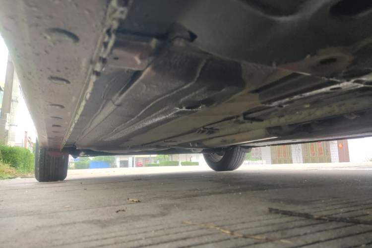 Used Nissan Tiida 2011 1.6L CVT Comfort Model Chassis Front Right