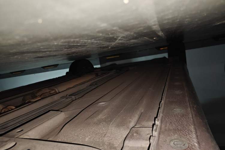 Used Nissan Tiida 2011 1.6L CVT Luxury Edition Chassis Front Right